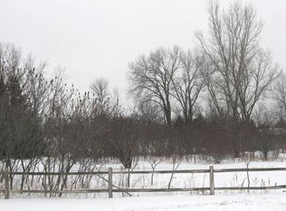 897 E Broadway Dr, Appleton, WI 54913