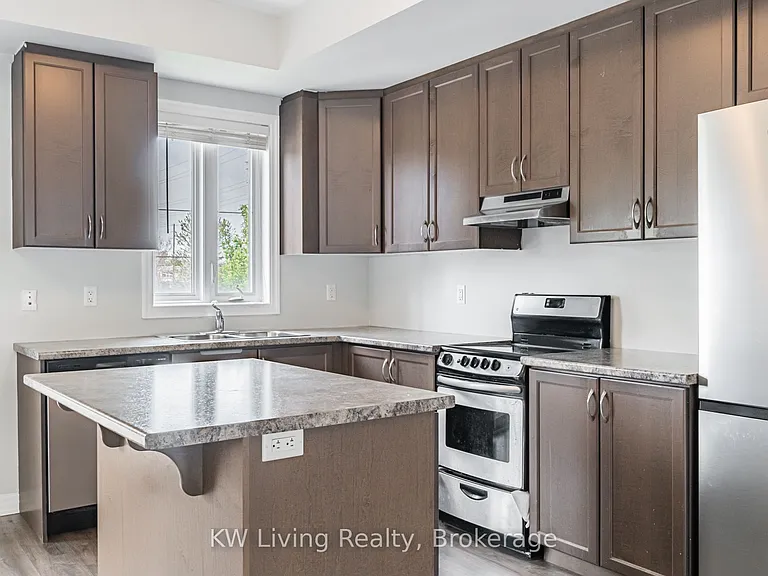 70 Plains Rd E #18 — Photo 13