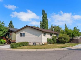 4 E Big Springs Grn SE, Airdrie, AB T4A1L2