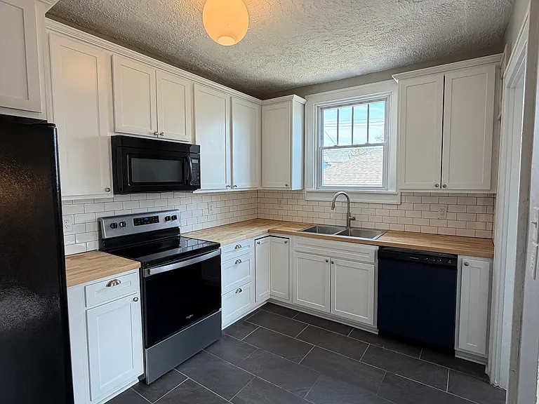 3827 Central Ave — Photo 20