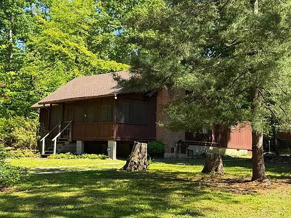 2nd image of 86 Robin Ln