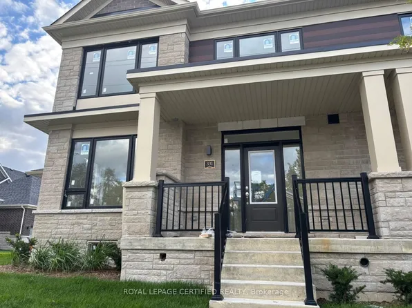 331 Lindsay St N, Kawartha Lakes, ON K9V 1T4