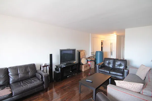 Rented by Bohemia Realty Group | media 4