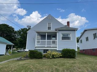 1803 Springhill Rd, Portage, PA 15946