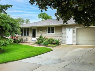 1108 E Layton Ave, Appleton, WI 54915