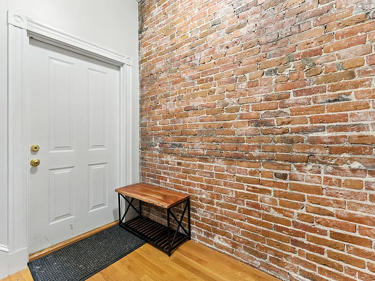 19 Medford St #2 — Photo 20