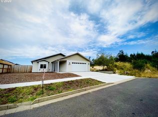 5255 Versant Dr, Anytown, OR