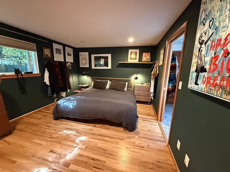 2535 NW Hayes Ave — Photo 2