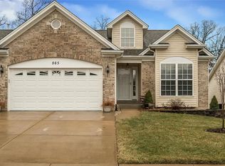 865 Elaine Dr, O'Fallon, MO 63366