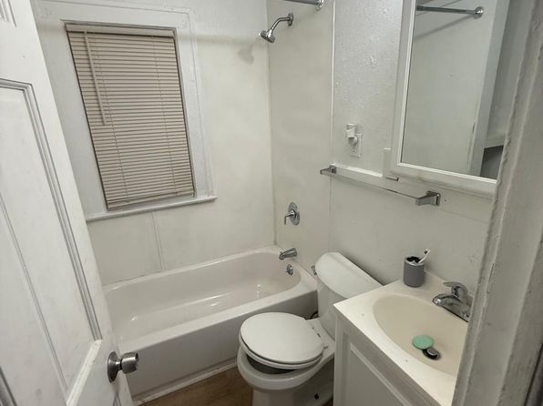 (undisclosed Address)