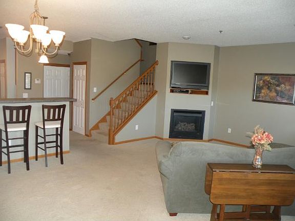 3rd image of 11385 Chisholm Cir NE Unit C