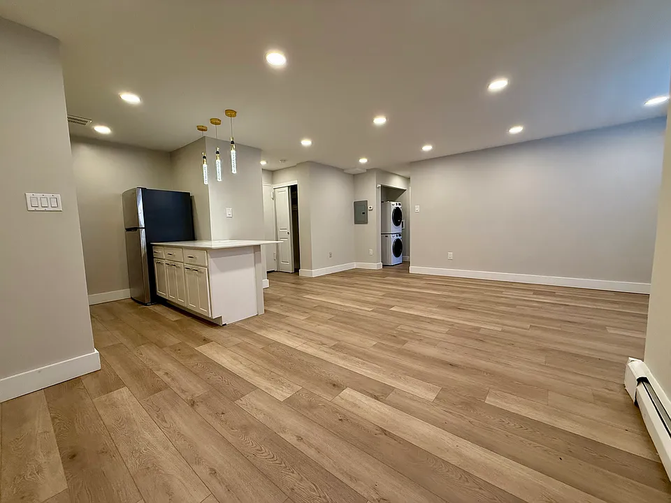 PALMETTO APARTMENTS