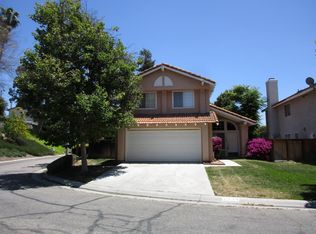 2538 Stonegate Dr, Riverside, CA 92506
