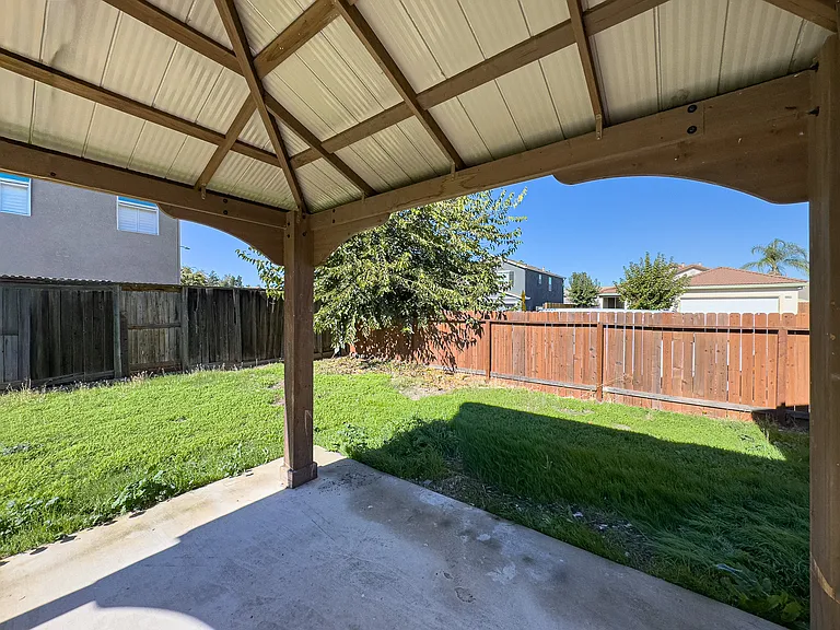 8268 Iron Gorge Dr — Photo 18