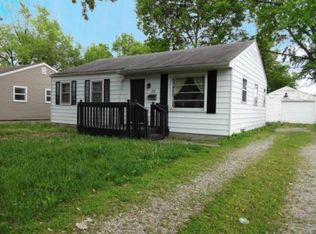 10 Prairie Lane Ct, Springfield, IL 62704