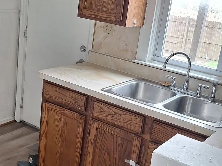 2421 Fulton St — Photo 5