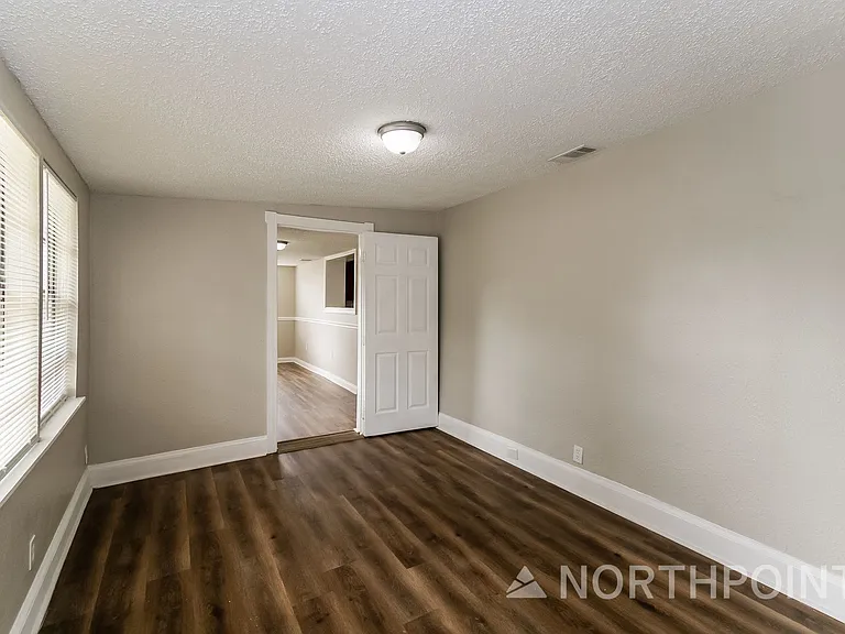 9776 Hogan Rd — Photo 12