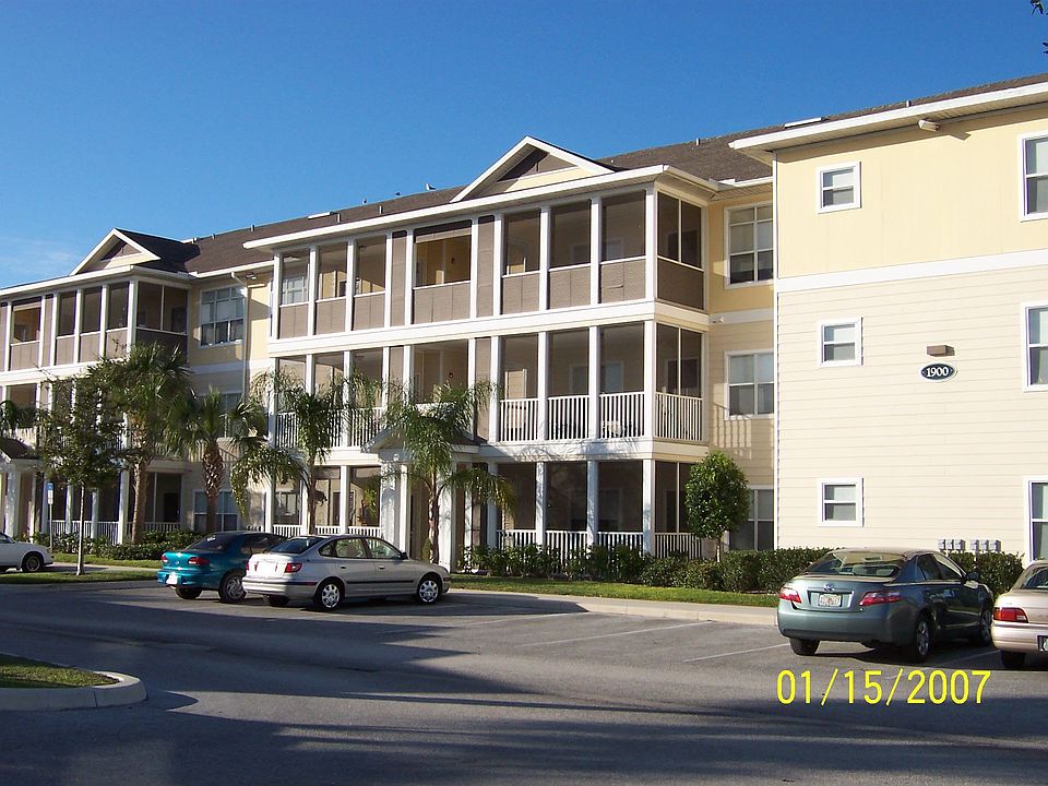 Front of Building #19