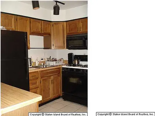 Sold by Comfort Homes Realty Group Inc | media 4