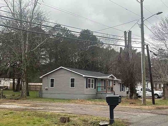2nd image of 711 W James Ave