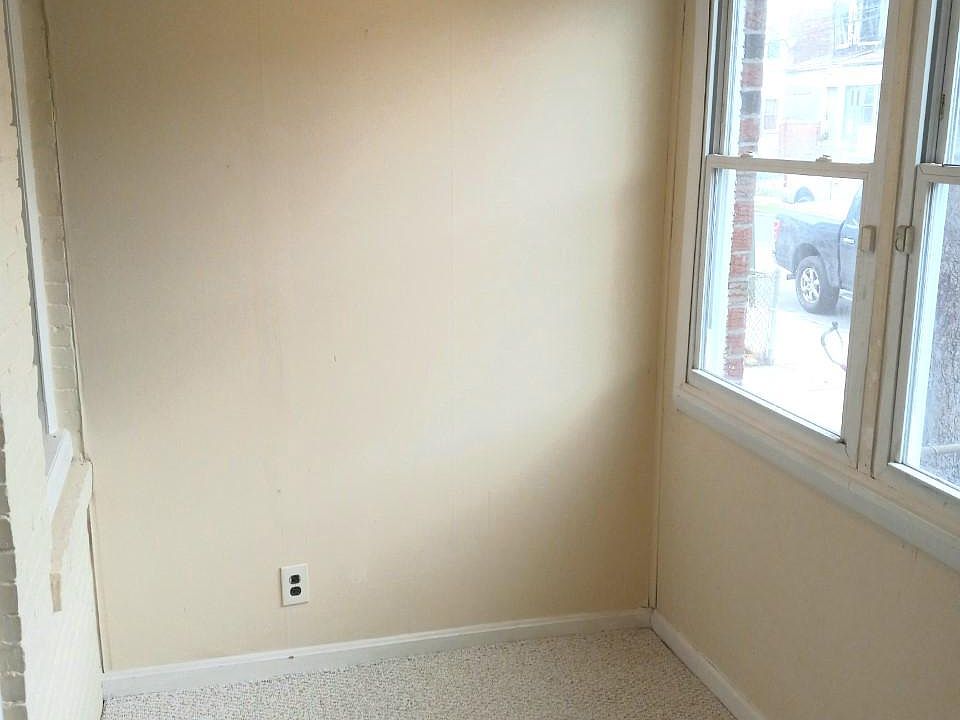 14 Rhodes Ave, Collingdale, PA 19023 Zillow