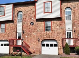 1416 Lexington Dr, Lawrence, PA