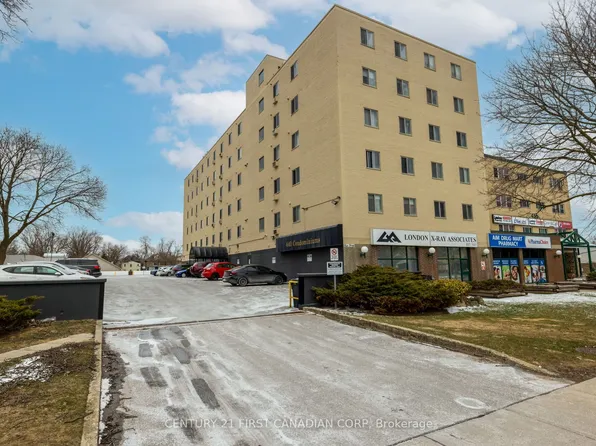 440 Central Ave #405, London, ON N6B 2E5