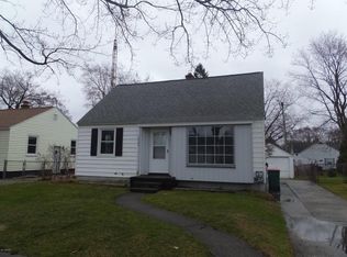 2684 Liberty Rd, Muskegon, MI 49441