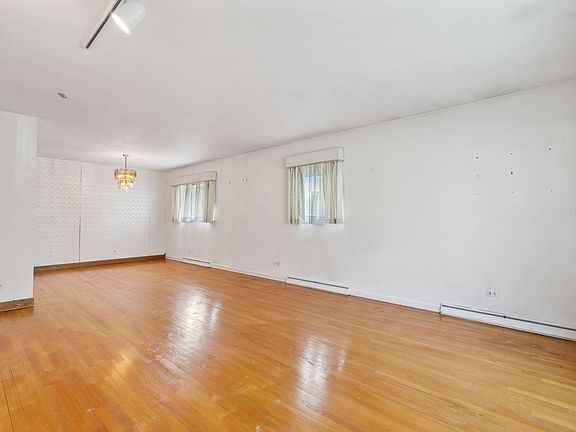 4th image of 510 S Fairfield Ave
