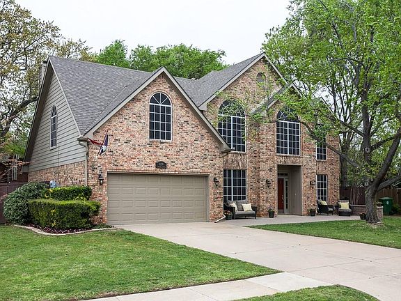2nd image of 4216 Augusta Ct