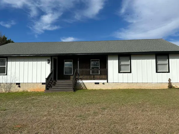 585 Cannon Ford Rd, Inman, SC 29349