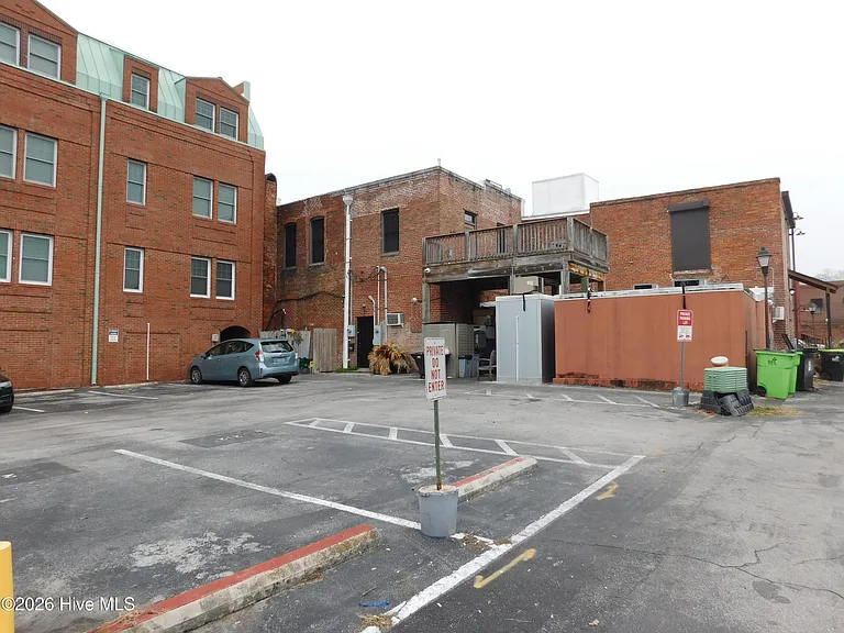 216 Middle St #B — Photo 47