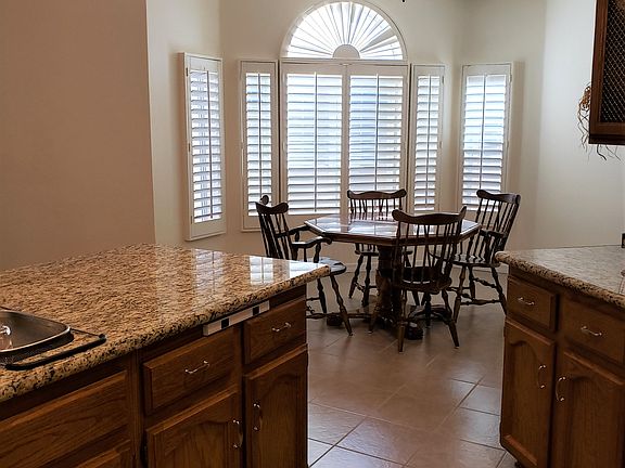 5th image of 15358 W Catalina Ct