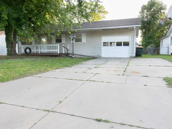 1335 N Anna St, Wichita, KS 67212
