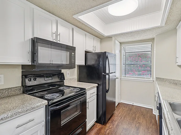 B3 KITCHEN 2