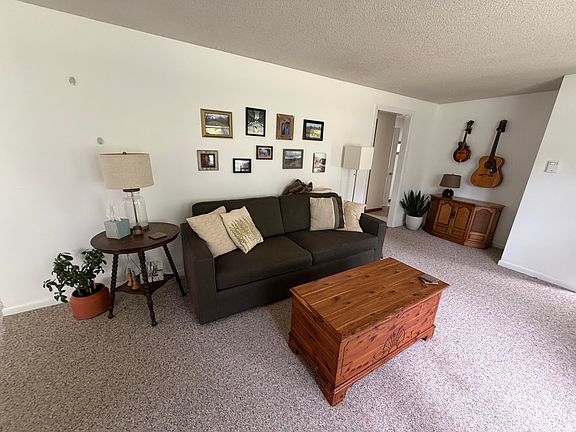 5th image of 23 Ridgeview Drive