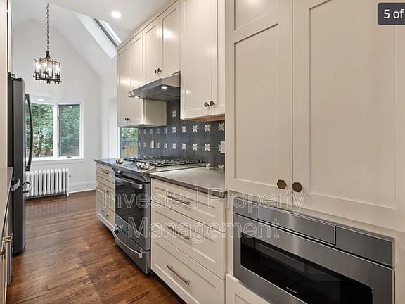 5th image of 1707 E 5th Ave