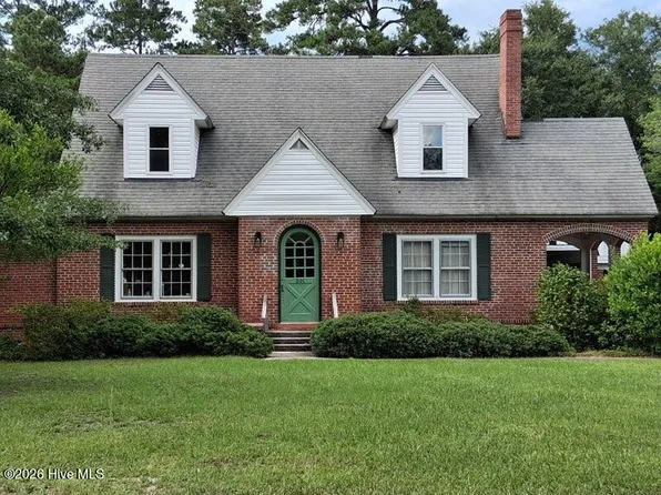 201 E Bell Street, Tabor City, NC 28463