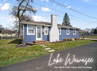 328 E North Kitson Ln, Syracuse, IN 46567