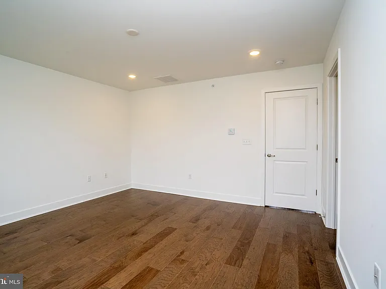 126 Ada Hightower Ave — Photo 4