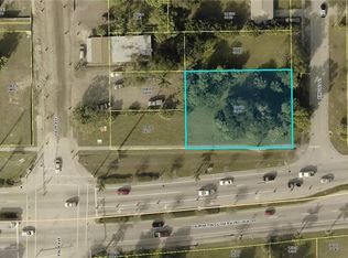 2821-2831 Dr Martin Luther King Jr Blvd, Fort Myers, FL 33916