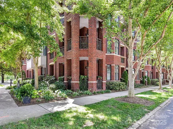 2810 Selwyn Ave Unit 104, Charlotte, NC 28209