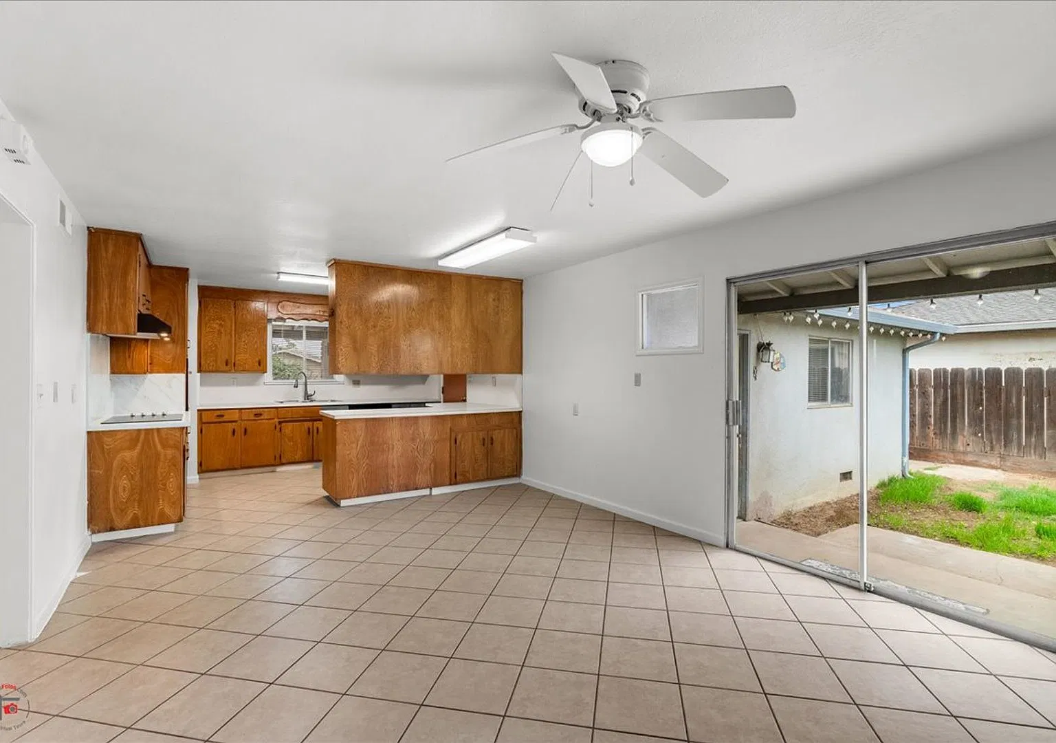 718 N. Stockton Ave Ripon, CA 95366 — Photo 4