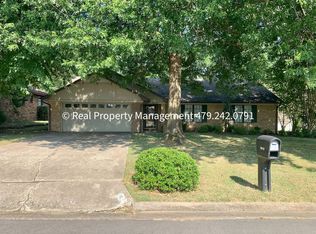 9812 Meandering Way, Fort Smith, AR 72903
