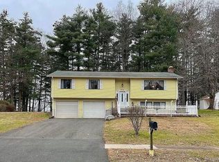 34 Northfield Rd, Enfield, CT 06082