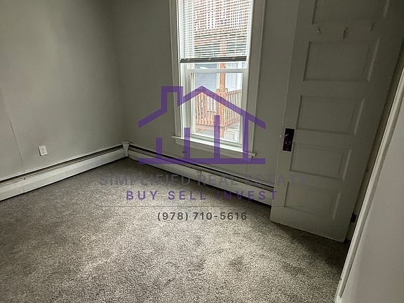 4th image of 2 Towle St #5