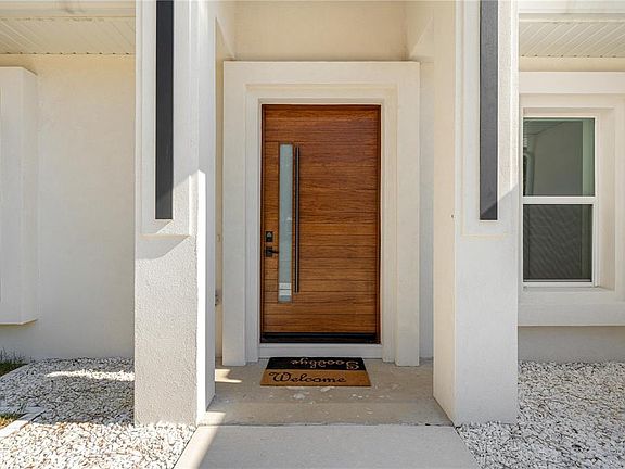 3rd image of 6877 SW 131st Cir
