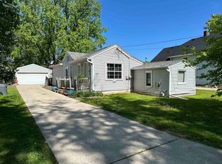 1230 Short St, Green Bay, WI 54301