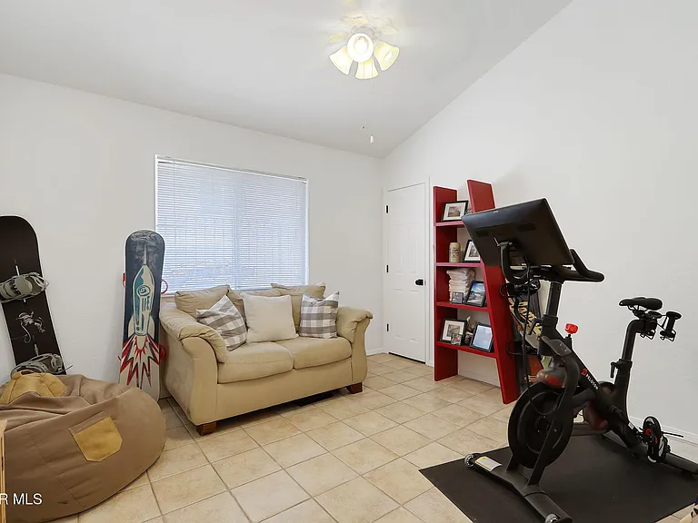 4348 Loma Hermosa Dr — Photo 34