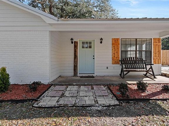 3rd image of 23774 Grant Dr
